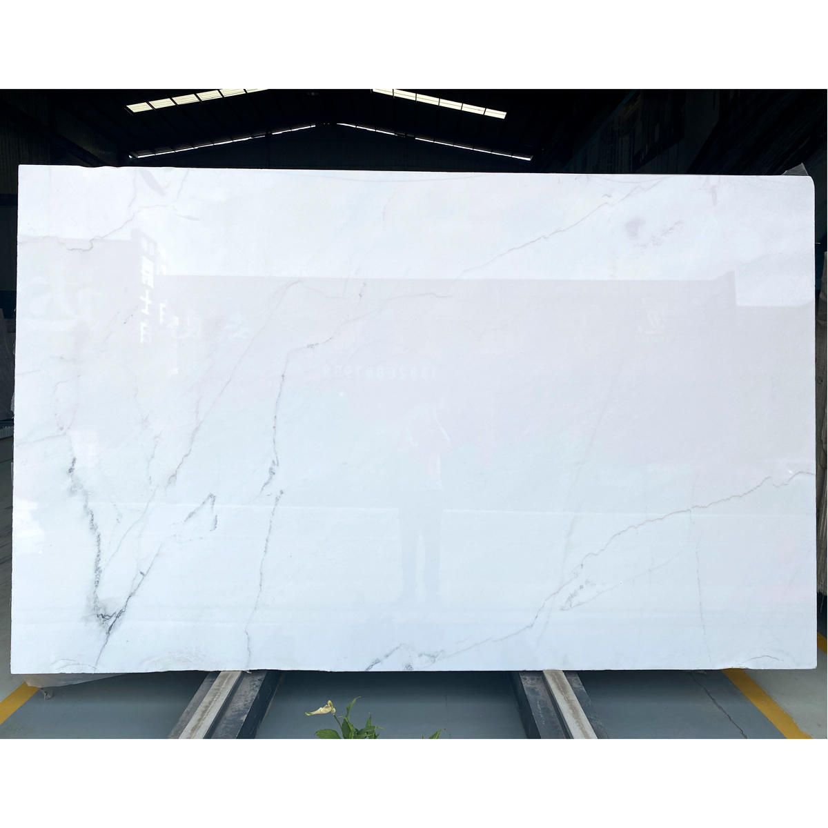 Lincoln White Marble