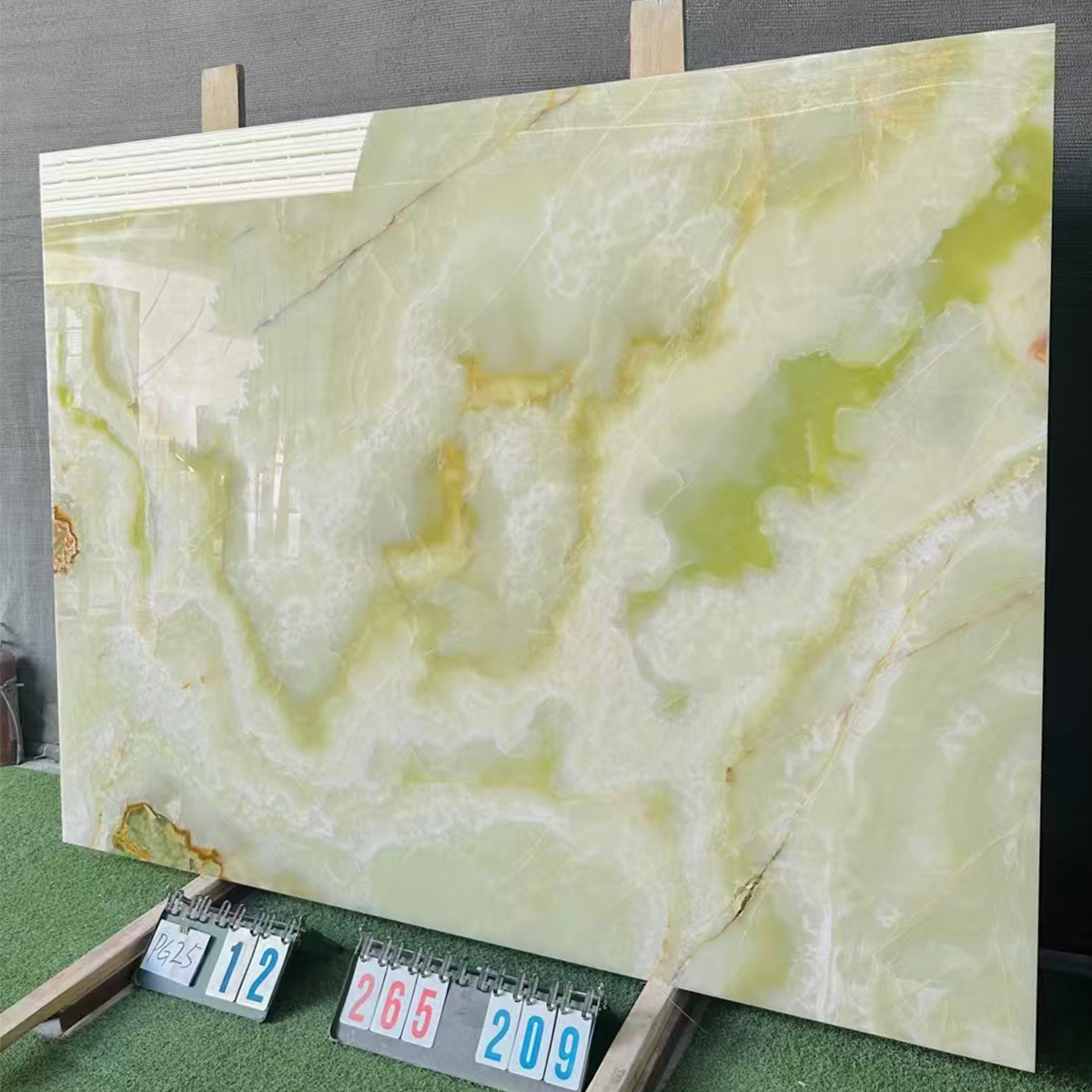 Light Green Onyx