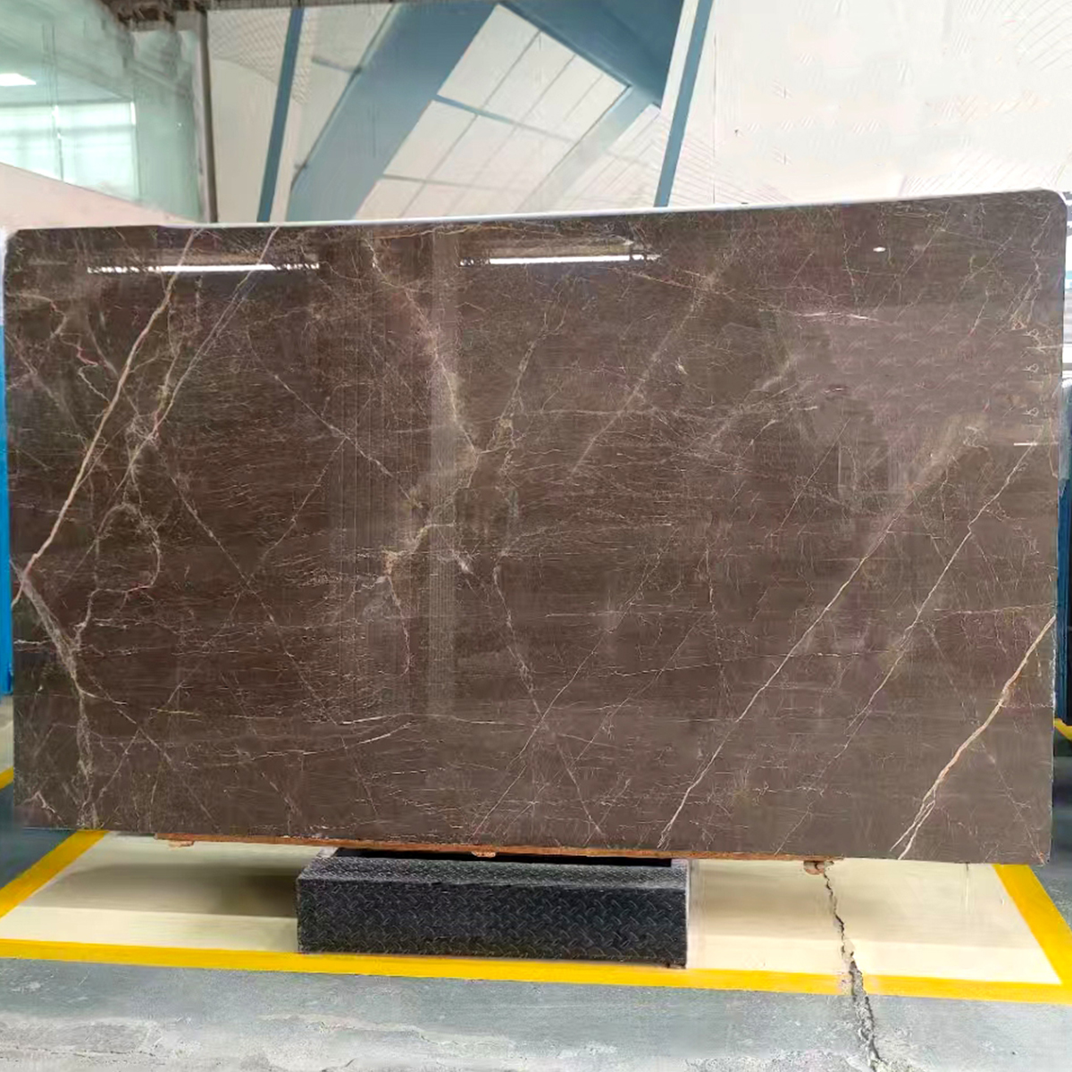 Mousse Brown Marble