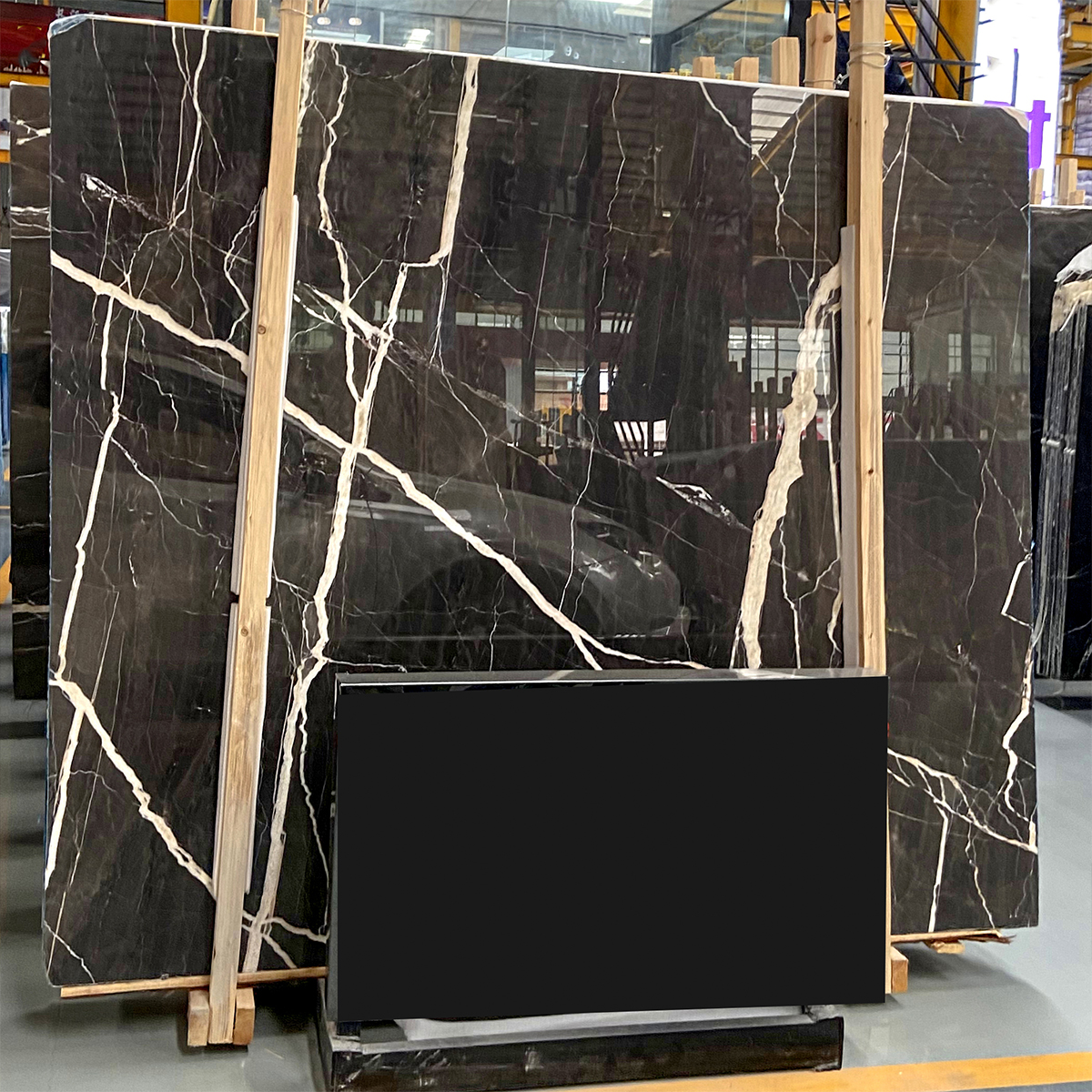 Calactta Brown Marble
