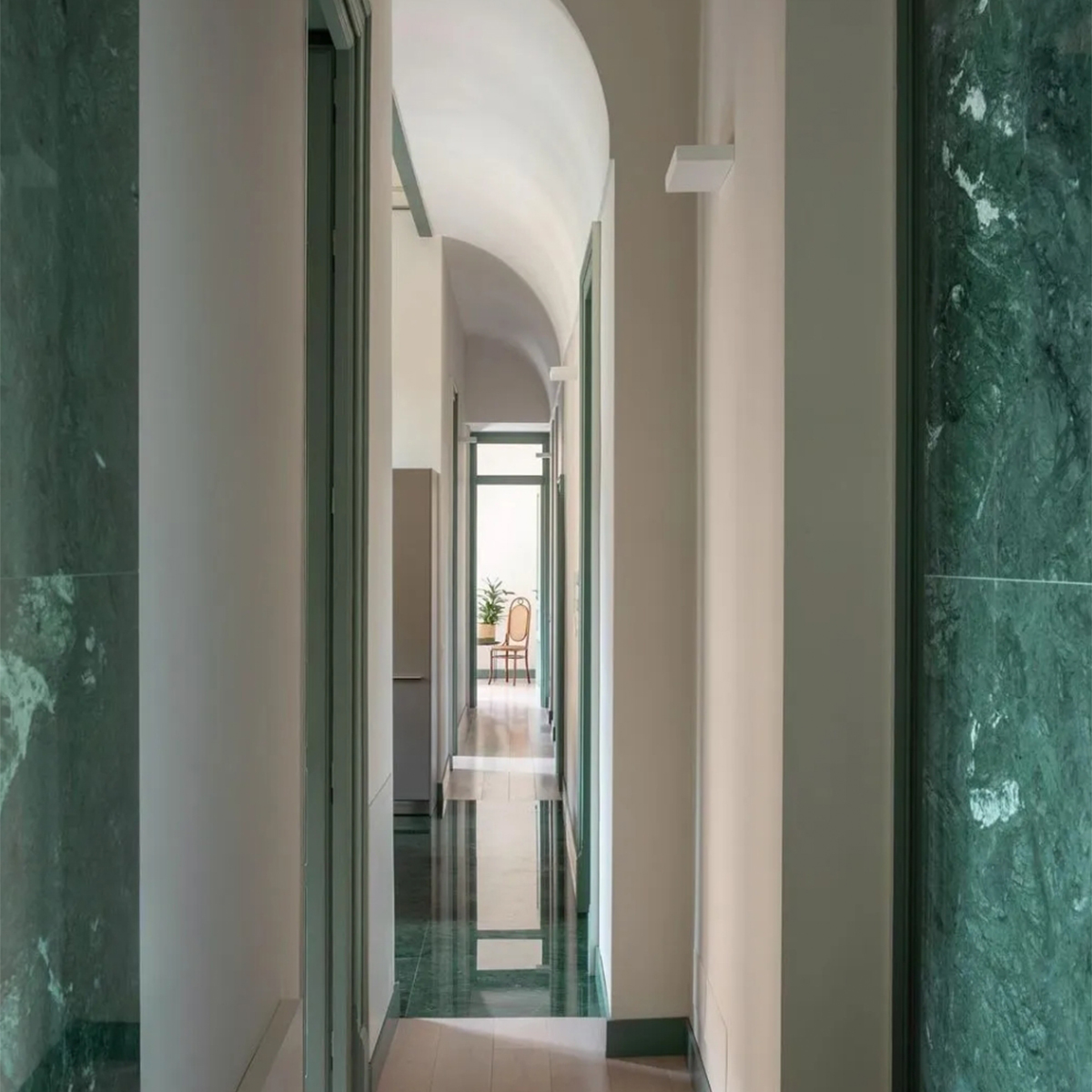 India Dark Green Marble