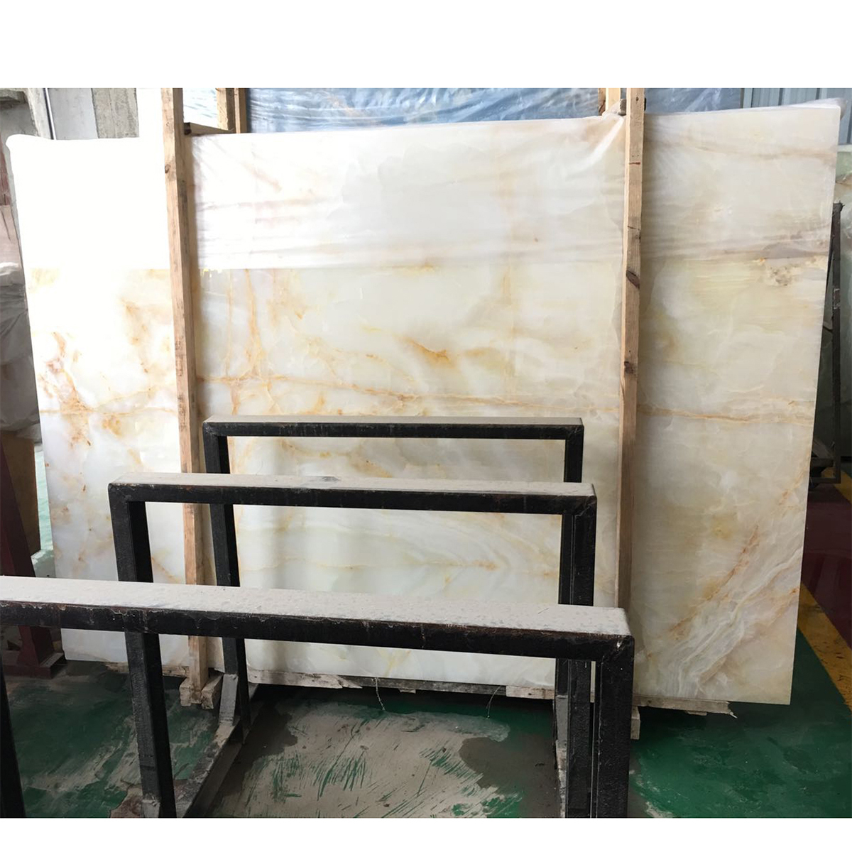 White Onyx with beige veins