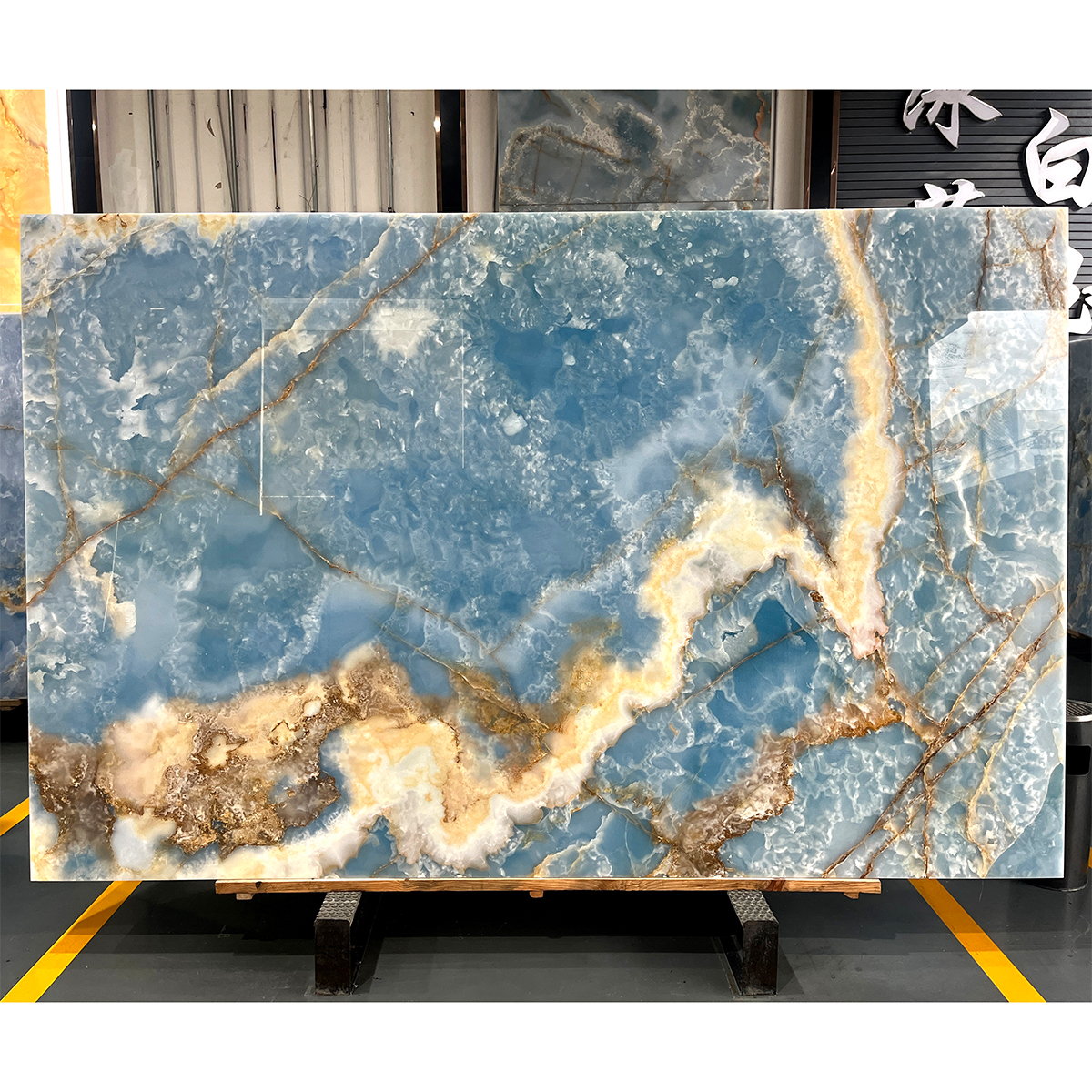 Blue Onyx