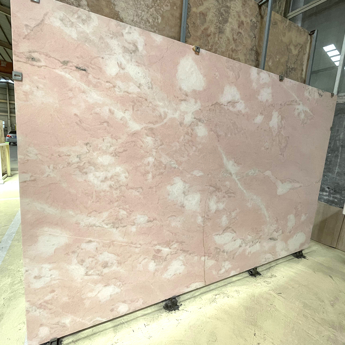 Saint Anna Gold Marble