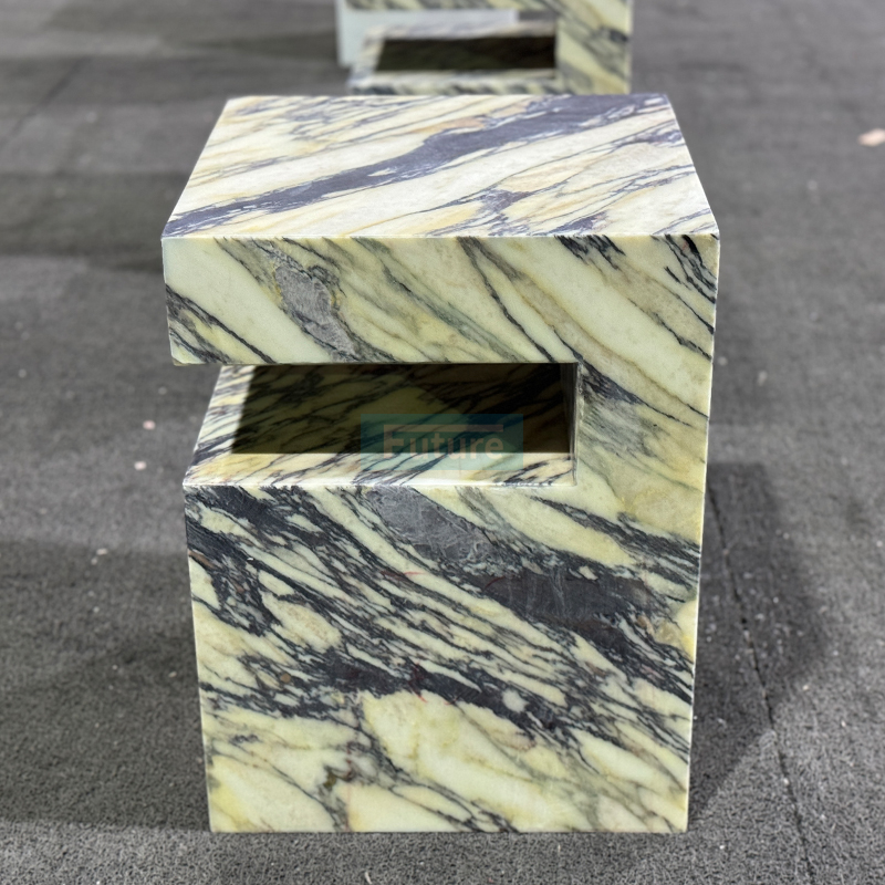 Calacatta Viola Side Table